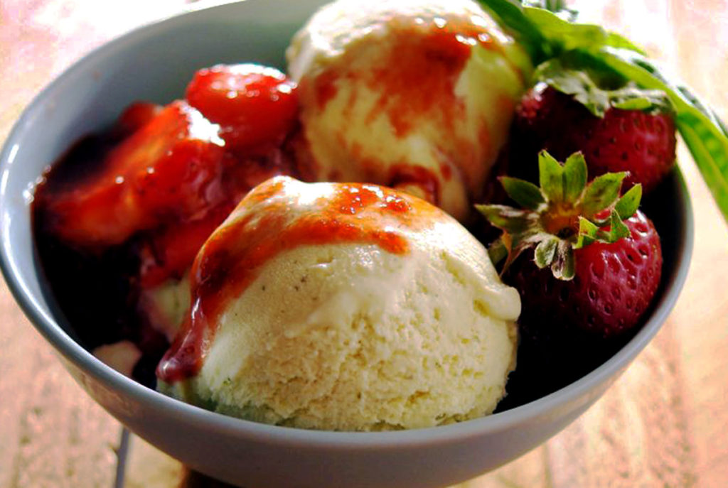 basil ice cream with balsamic strawberry sauce recipe