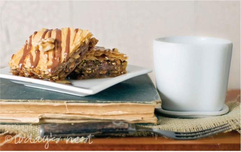 baklava-with-nutella-glaze-lead