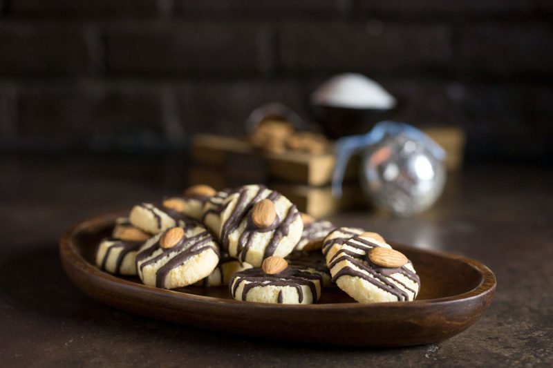 chocolate striped coconut cookie recipe