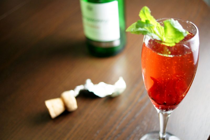 gin-gle fizz cocktail recipe