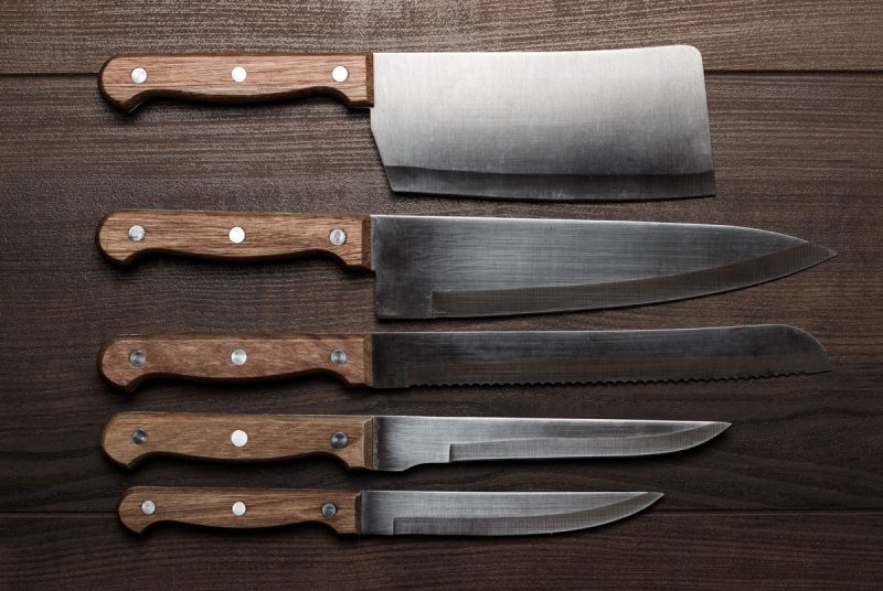 Complete Guide of Kitchen Knives and Uses