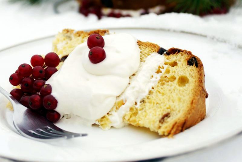 panettone with champagne cream recipe