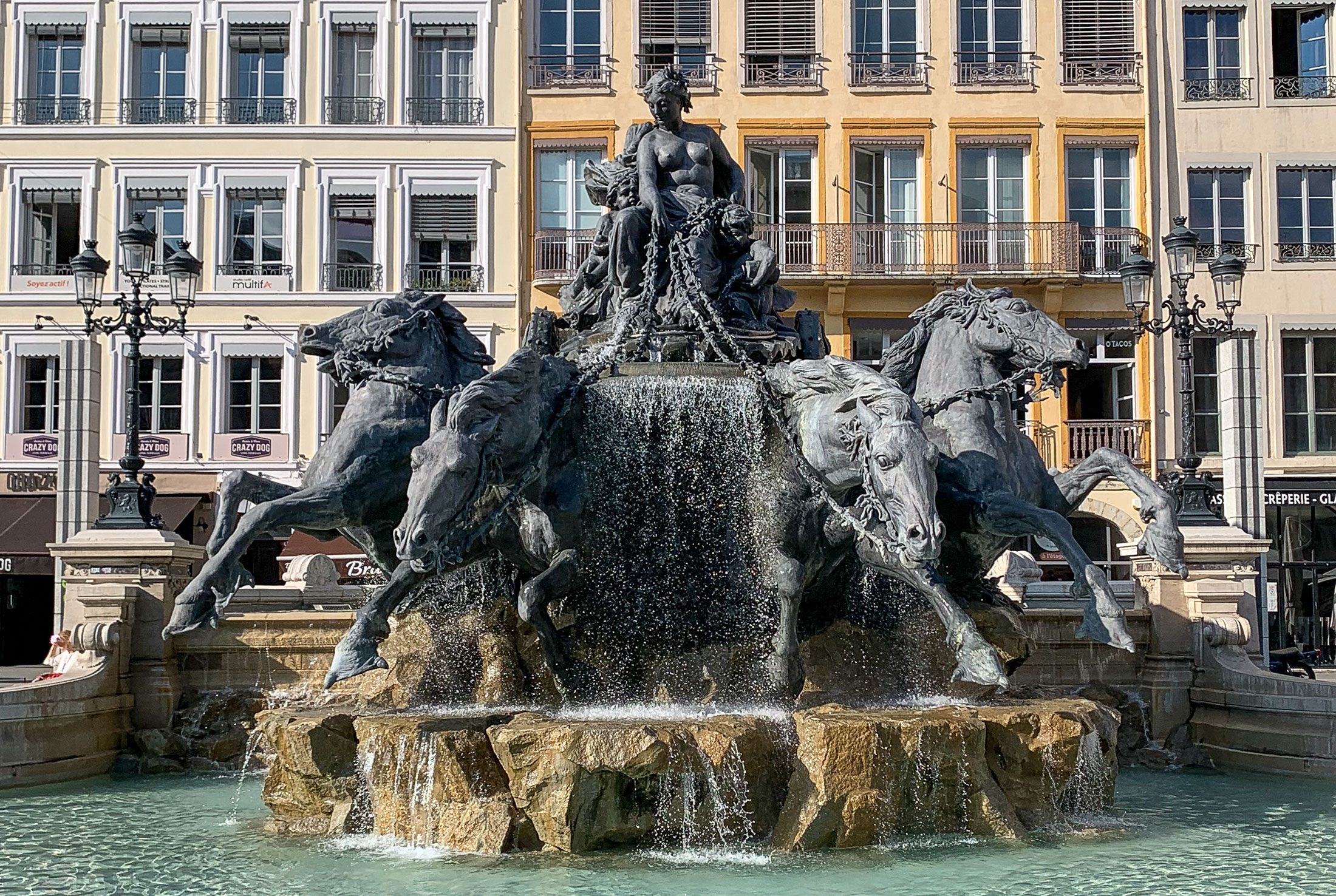 Fontaine Bartholdi, Place des Terreaux, Lyon France