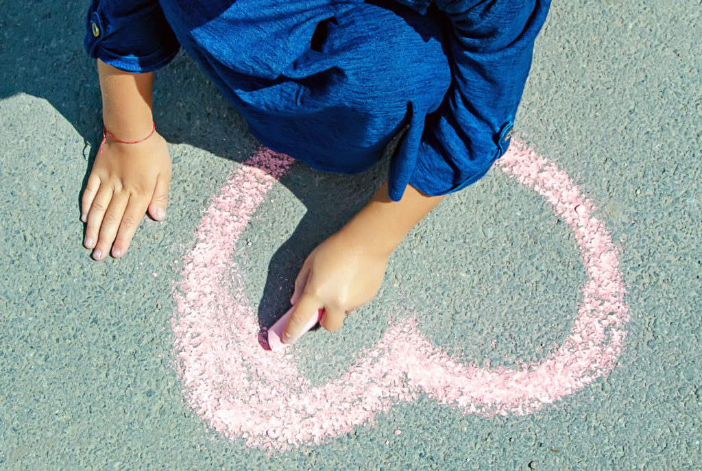 DIY sidewalk chalk