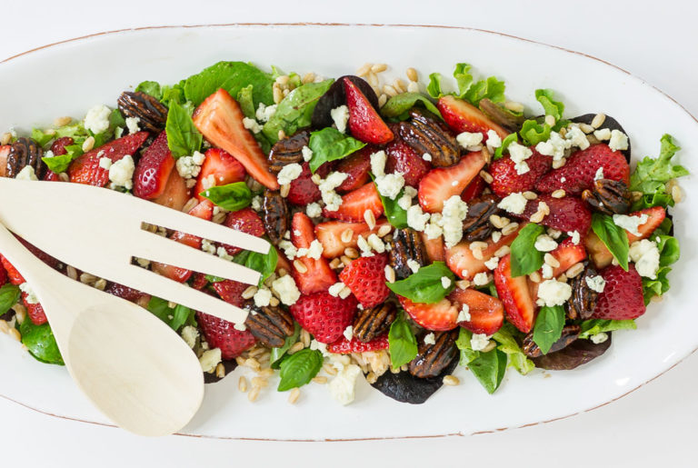 strawberry farro salad with balsamic glazed pecans recipe